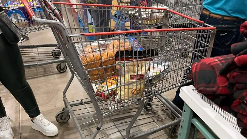 Compras previas a la Navidad en Celaya5